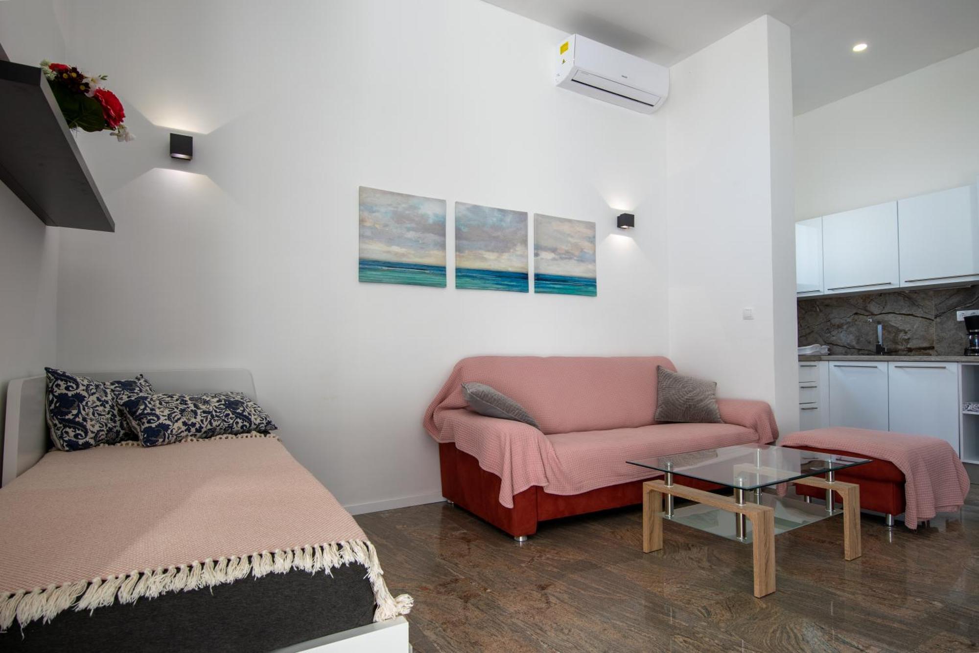 Apartments Lantina Betina  Rom bilde